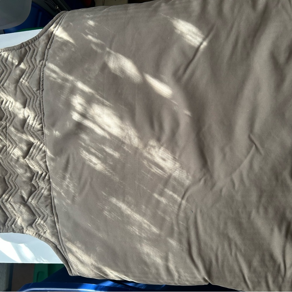 Tentree Men's Tan Vest - Picture 9 of 13